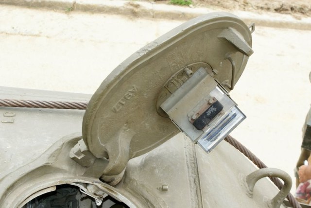 M4A3-75W-Patton_Museum-5-30-09-driver_hatch.jpg