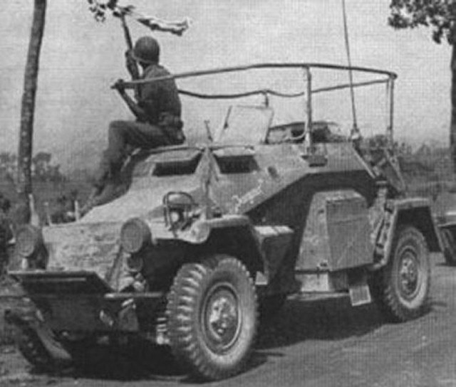 sd.kfz.261-2.jpg