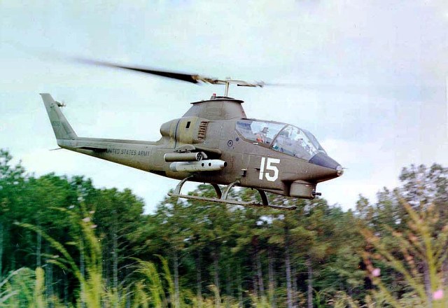 Ah-1cobra_1.jpg