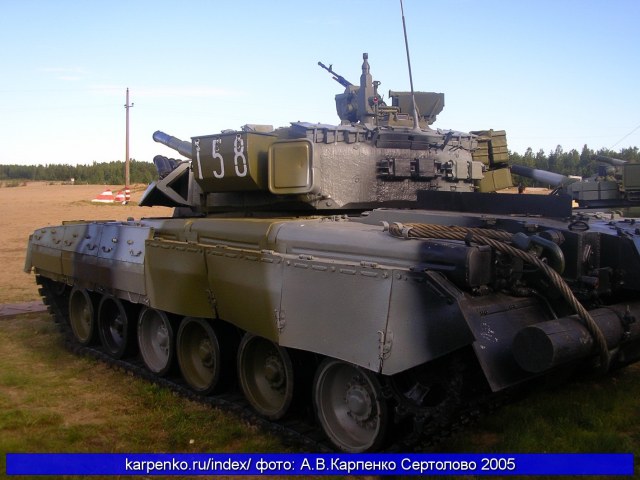 T-80UD_Sertolovo-2005_02.JPG