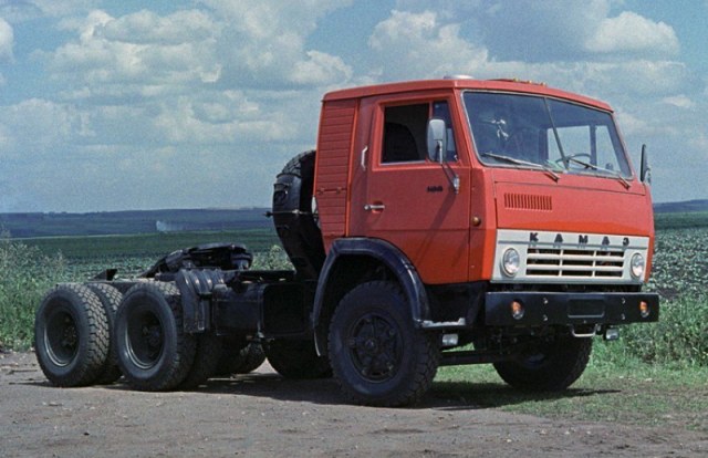 kamaz_5410_1.jpg