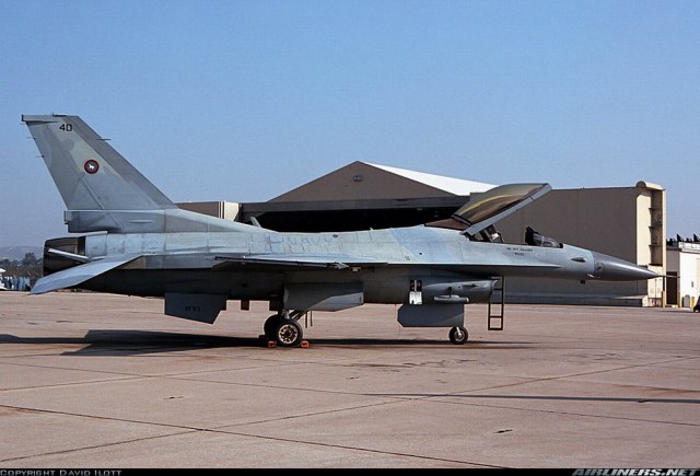 F-16N-2.jpg