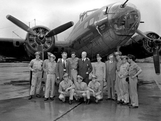 Captain Robert Morgan and the rest of the Memphis Belle crew arrive in Cleveland on a rainy July 7 1943 for three-day publicity visit..jpg