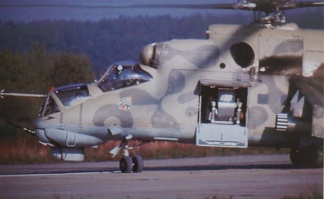 DSC09338.JPG  bvcx.JPG