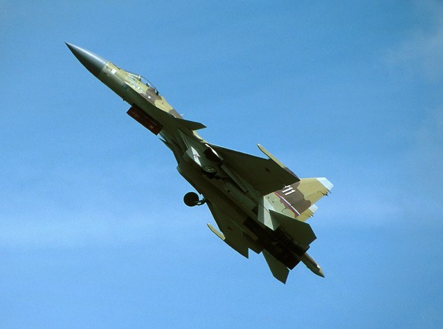 001-Su-37-Flanker-F-Berlin-Germany-2000.jpg