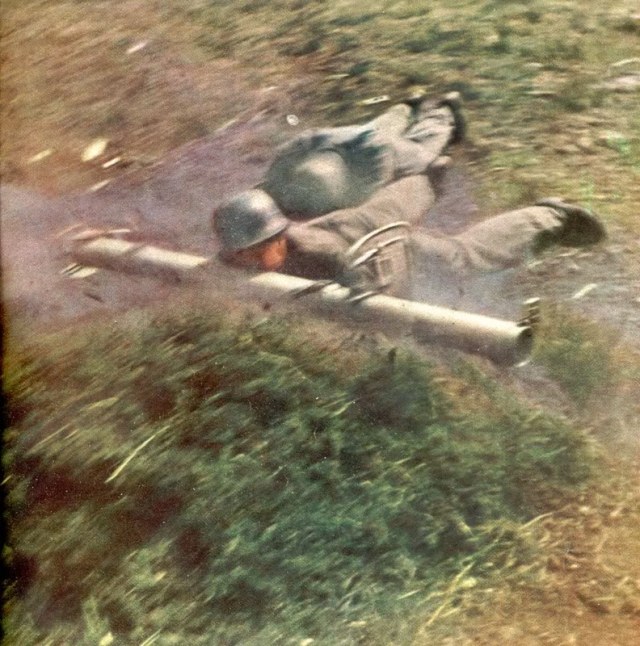 Panzerschrek-SignalUNr.jpg