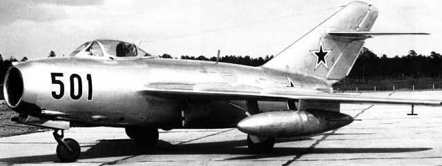 MiG15_parking.jpg