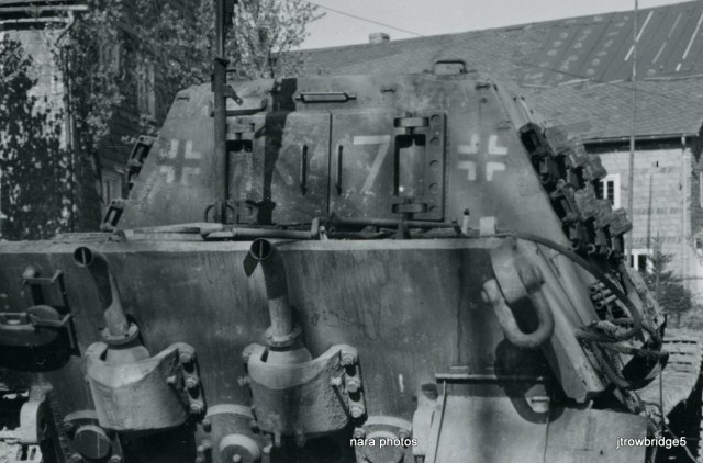 275-11 - Copy (2).jpg