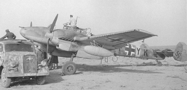 Me110-F3-7.jpg