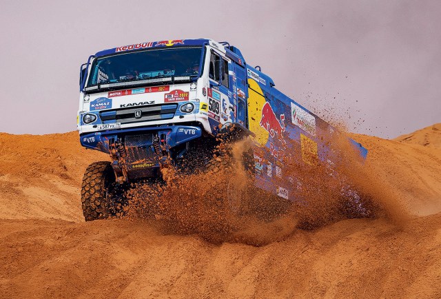 2-KAMAZ-dakar-2022-10-aso.jpg