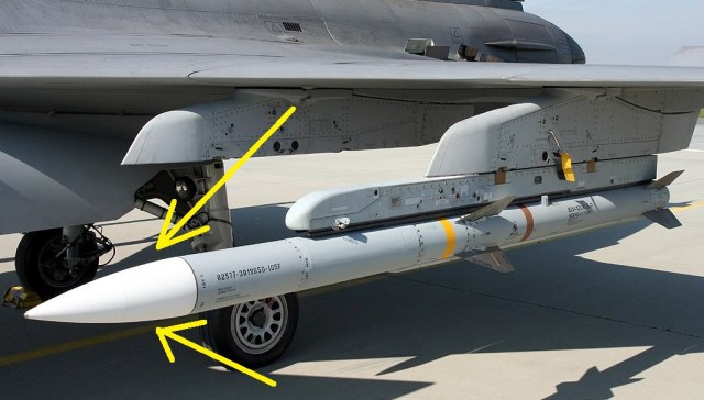 AIM-120_1.jpg