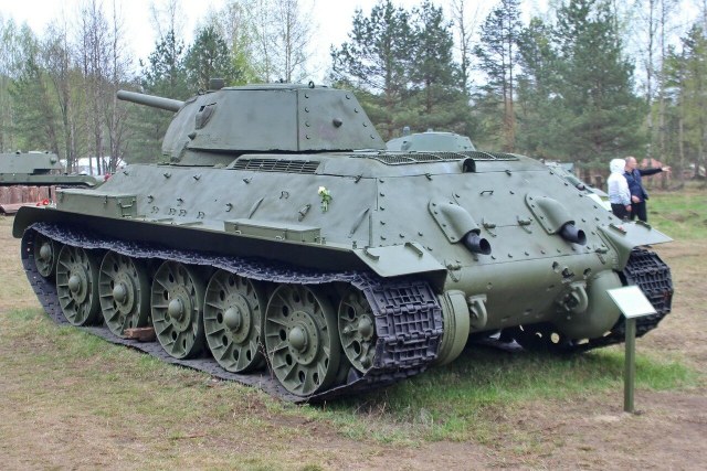 Т-34_СТЗ_42_С8_Б_043 (5).jpg