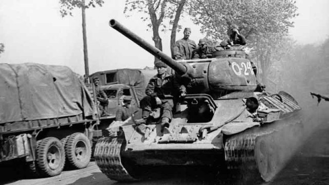 tank-t-34-85-2.jpg