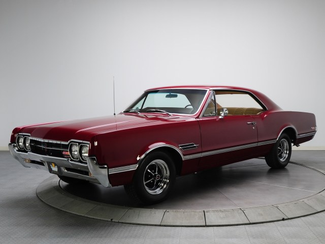 autowp.ru_oldsmobile_cutlass_442_holiday_coupe_4.jpg