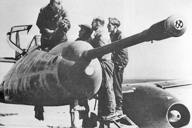 me262A-1aU4_photo3.jpg