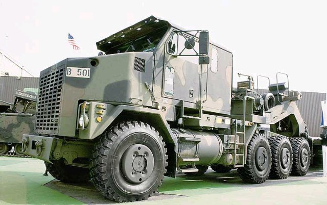 oshkosh_02.jpg