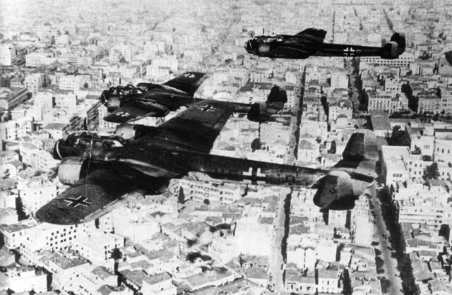 Do-17  1941.jpg