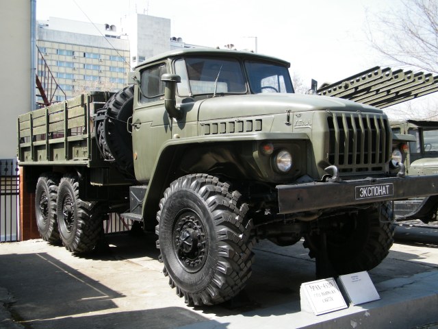 Урал-4320_в_Хабаровске.JPG