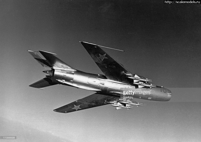 1563341303_mig-19pf-18-01.jpg
