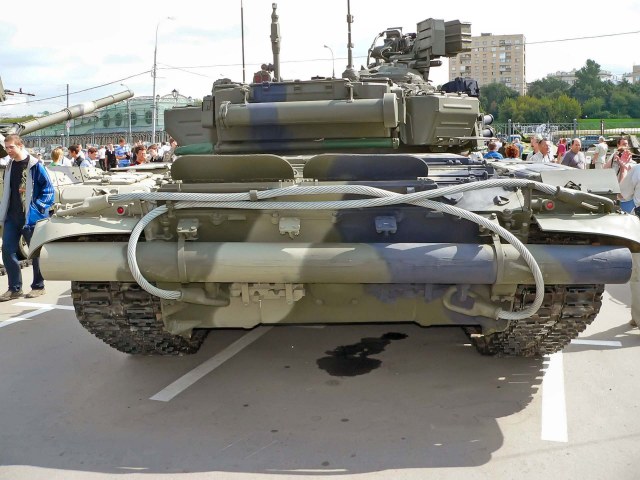 tanksdb.ru_t-90_14.jpg