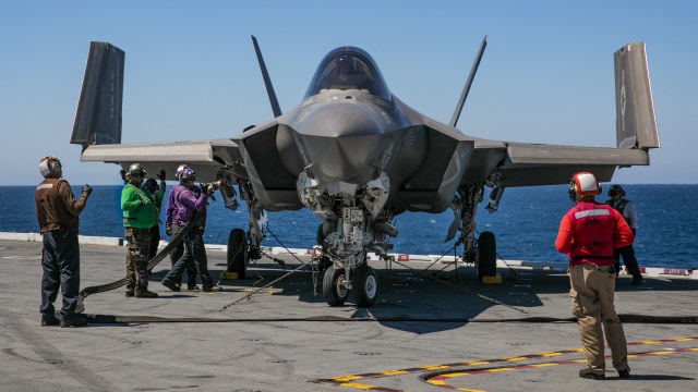f35c5b.jpg