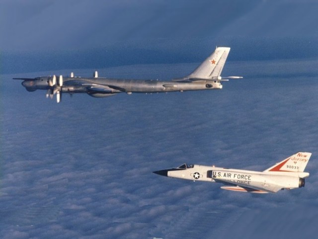 Tu-95-F-106_SDASM.jpg
