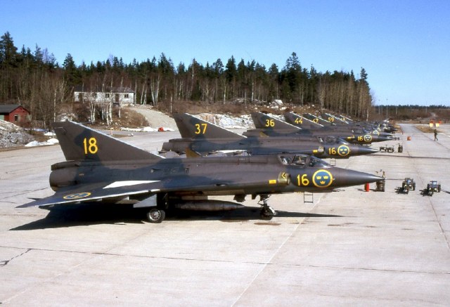 Saab_J_35A-01.jpg