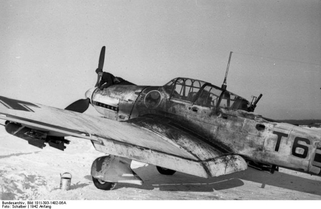 Bundesarchiv_Bild_101I-393-1402-06A.jpg