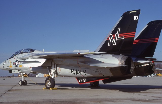 F-14A, 160681, VF-51, Andrews AFB, 27 Jan 87, B Burns via Kerr.jpg