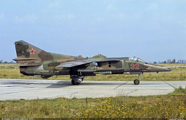 s_tsvetkov_collection_mig-27md_32_red.jpg