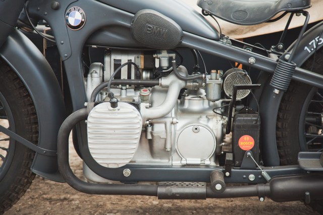bmw-r-12-wh-14.jpg