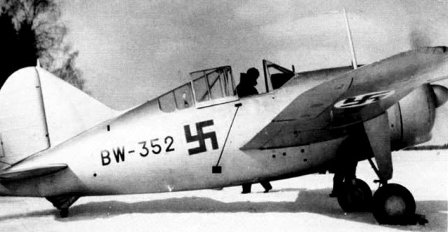 Brewster-Buffalo-MkI-FAF-LeLv24.2-BW352-Finland-01.jpg