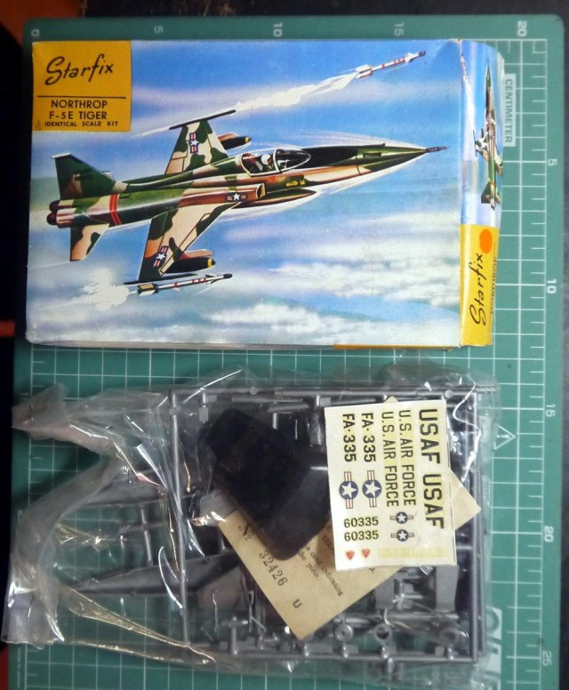 STARFIX_F5E Tiger_4.jpg