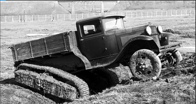 Gruzovik-vezdehod-GAZ-60-3.jpg