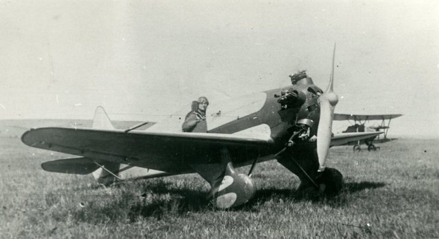 1934_UT-1_U-2.jpg