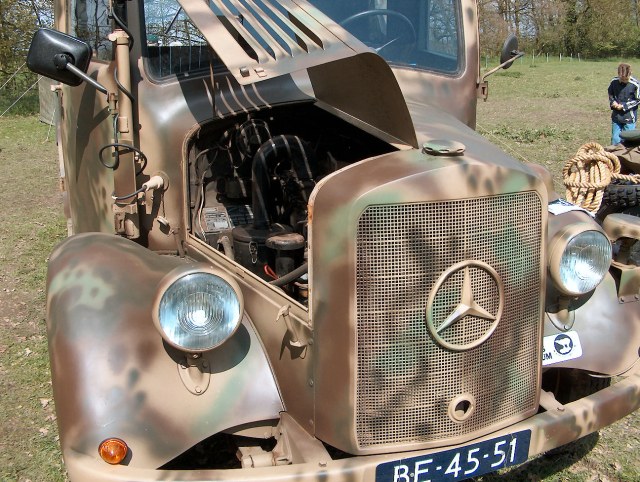 mercedes_l1500s_09_of_15.jpg