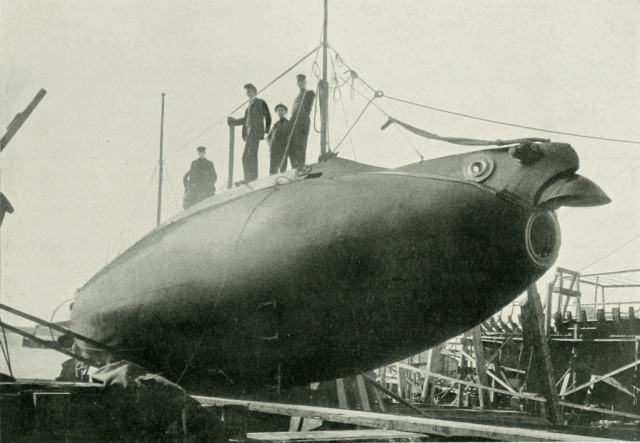 Submarine_Fulton_-_Page's_Magazine_1902.png