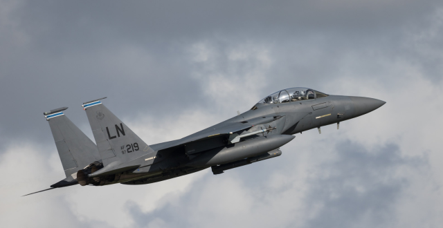 F-15C 97-219 01.png