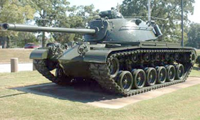 m48-patton_4.jpg
