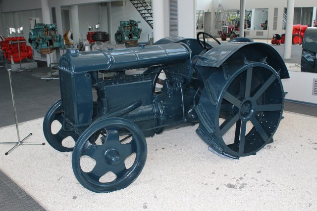 Фордзон.JPG