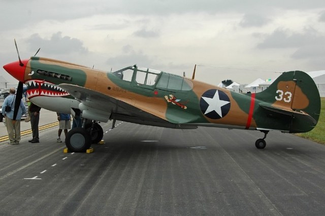 curtiss-40k-kittyhawk-72875_2.jpg
