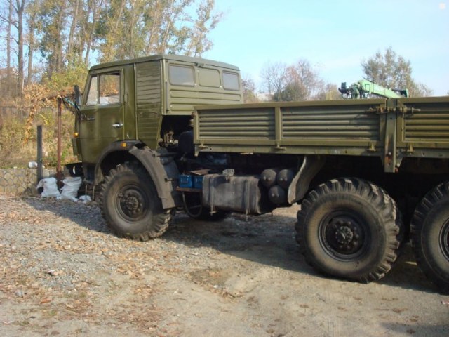 KAMAZ-4310-1210199_1.jpg
