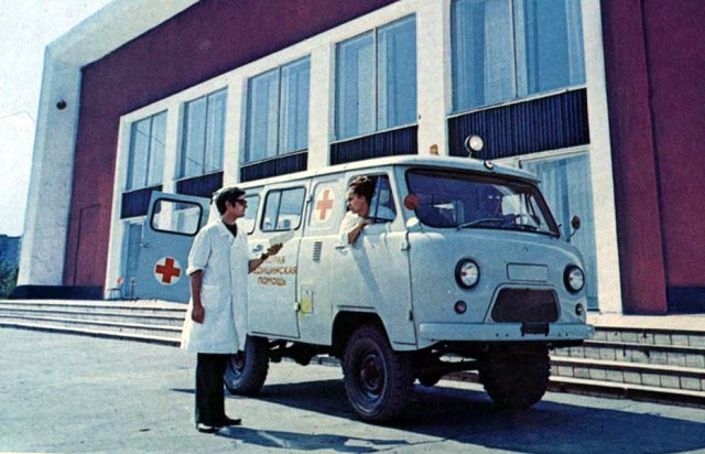 UAZ452A_1.jpg