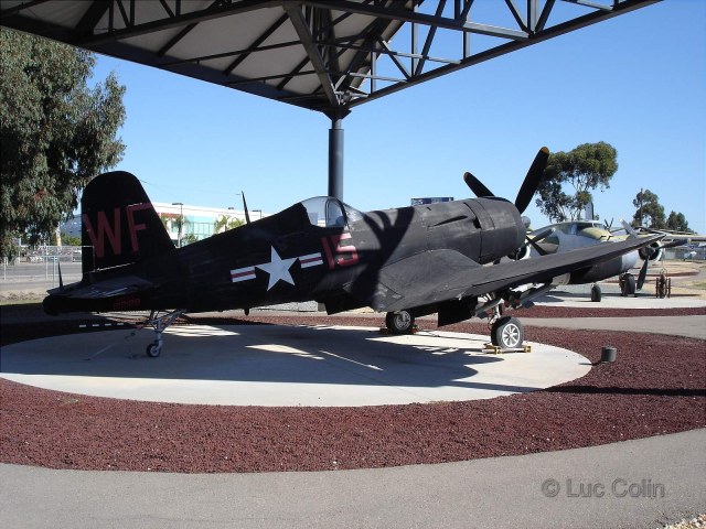 f4u-5nl_122189_50_of_50.jpg
