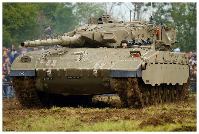 imgl8676_digimanie_merkava_original.jpg