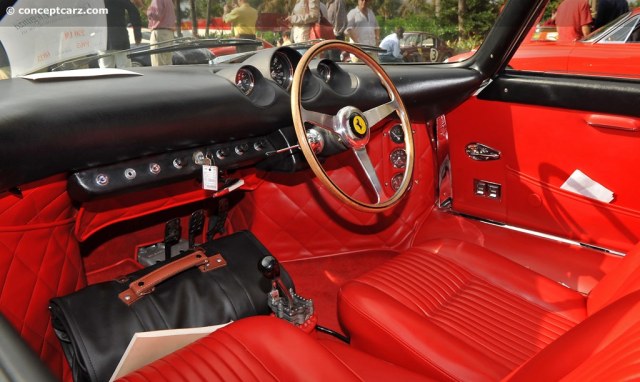 65_Ferrari-250LM_6025_DV-10-CC_i03.jpg