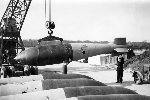 1200px-British_Grand_Slam_bomb.jpg