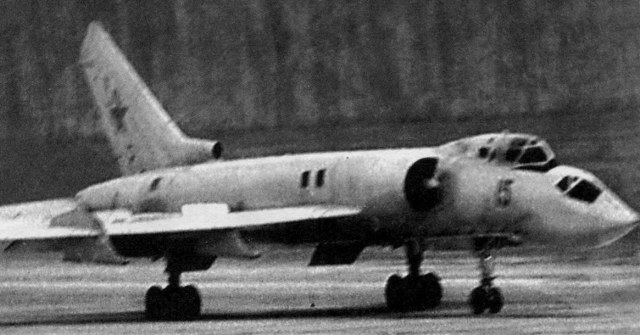 25628-dalniy-barrazhiruyuschiy-istrebitel-perehvatchik-tu-128-chast-3-13.jpg