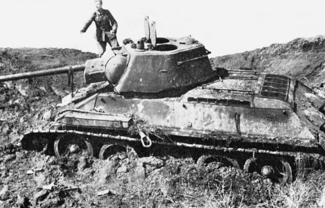 sm_Russische_Kampfwagen_T-34_und_Seine_Abarten__Page_20.jpg