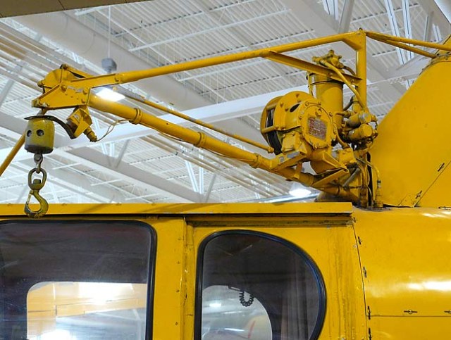 14SikorskyS51RescueHoist.jpg
